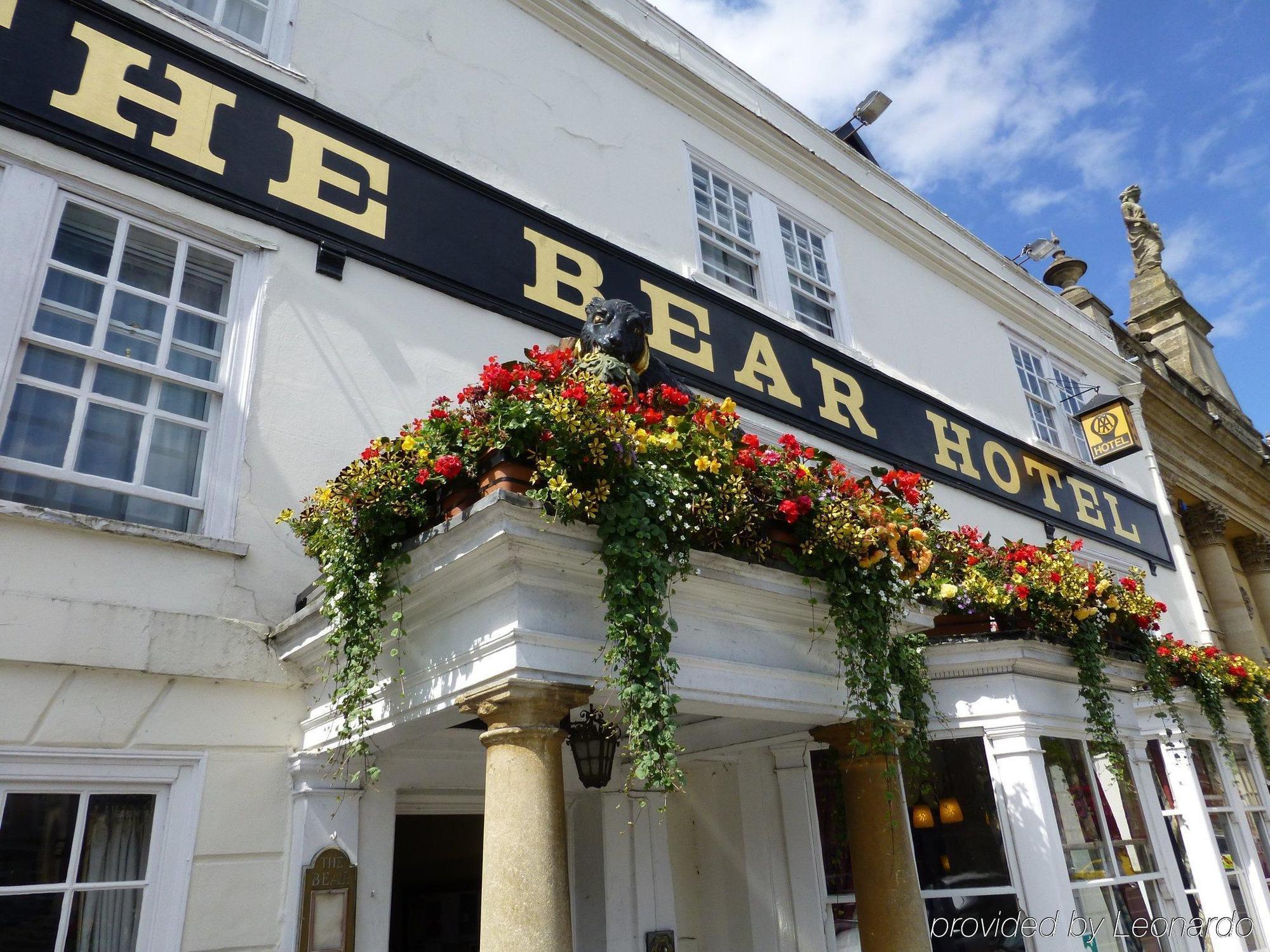 The Bear Otel Bath Dış mekan fotoğraf